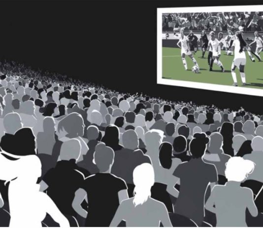 Pantalla gigante en el parque de las Glòries por la final de la Champions femenina Pantalla gigante en el parque de las Glòries por la final de la Champions femenina