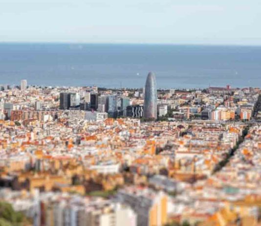 Barcelona destina 11,64 M€ del impuesto turístico a 27 nuevos proyectos Barcelona destina 11,64 M€ del impuesto turístico a 27 nuevos proyectos
