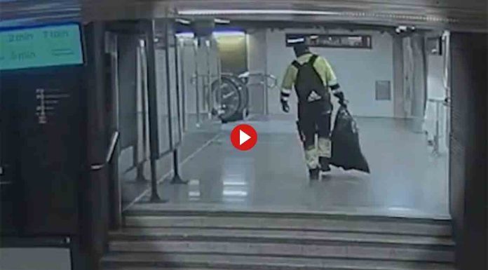 Detenido por el robo de 18 Kg de cobre de la red del Metro de Barcelona Detenido por el robo de 18 Kg de cobre de la red del Metro de Barcelona