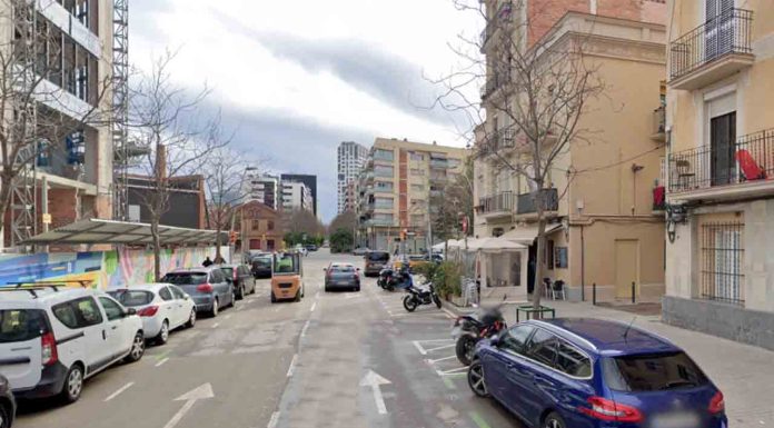 Intenta ahogar con un cable a su exmujer en un piso de Sant Martí Intenta ahogar con un cable a su exmujer en un piso de Sant Martí