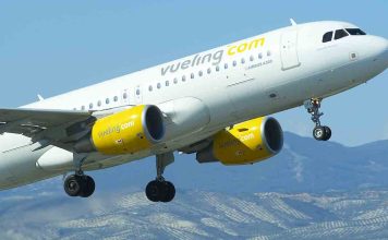 Un avión de Vueling aterriza de emergencia en Barcelona Vueling recupera este verano la ruta entre Barcelona y Comiso, Sicilia
