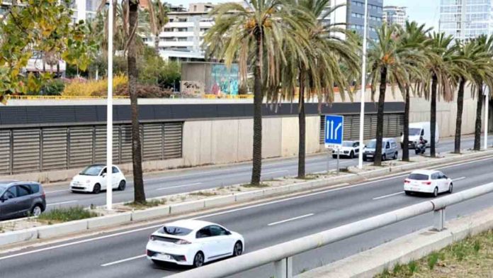Dos nuevos radares cubren parte de la Zona Franca en la Ronda Litoral