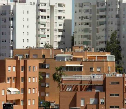 El Govern adquiere 175 viviendas, 16 en Barcelona, para ampliar el parque público El Govern adquiere 175 viviendas, 16 en Barcelona, para ampliar el parque público