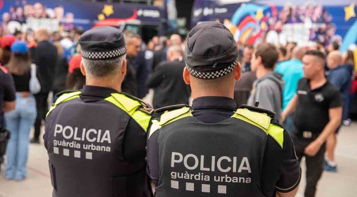 La Guardia Urbana tendrá acceso a bases de datos judiciales de delincuentes reincidentes La Guardia Urbana tendrá acceso a bases de datos judiciales de delincuentes reincidentes