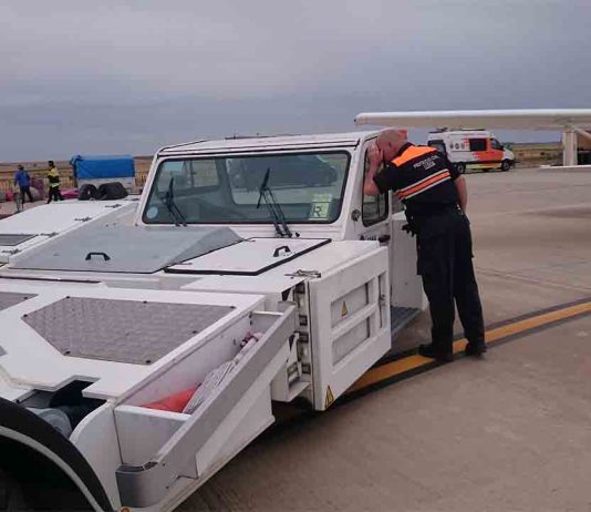 Los Mossos podrán consultar el Registro de Aeronaves Civiles para reforzar la seguridad aérea Los Mossos podrán consultar el Registro de Aeronaves Civiles para reforzar la seguridad aérea