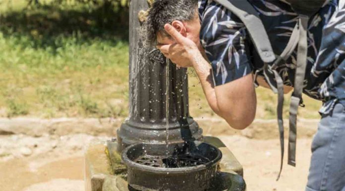 Barcelona activa la alerta diurna por calor extremo Barcelona activa la alerta diurna por calor extremo