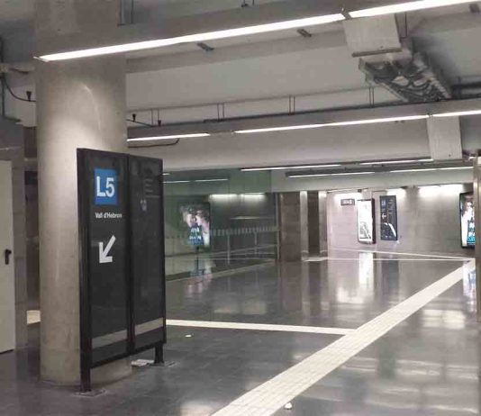 Detenido un joven por apuñalar a un menor en el metro de Virrei Amat Detenido un joven por apuñalar a un menor en el metro de Virrei Amat