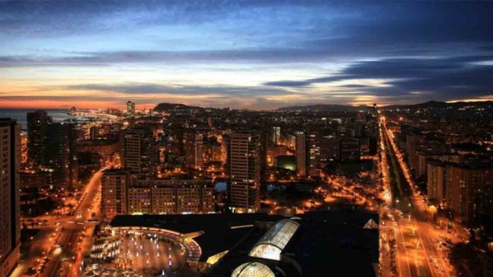 Más itinerarios seguros de noche y refuerzo de la mediación este verano