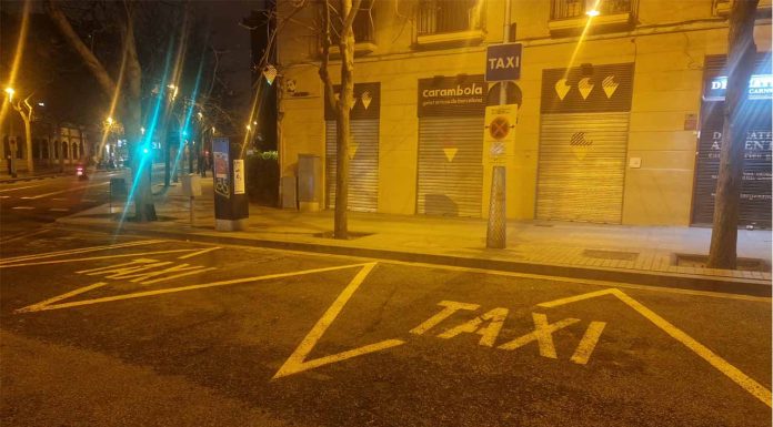 Restricciones que dificultan la movilidad de los taxis en la Sagrada Familia Restricciones que dificultan la movilidad de los taxis en la Sagrada Familia