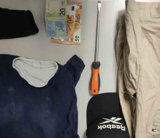 Un mosso frustra un robo en casa de unos ancianos en Sant Andreu Un mosso frustra un robo en casa de unos ancianos en Sant Andreu