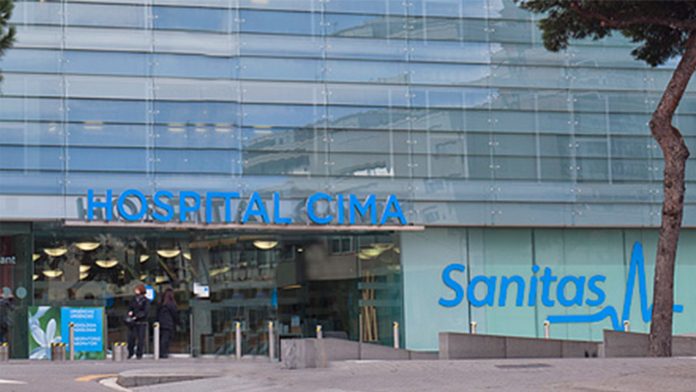 Un hombre acude a una clínica de Sarrià con un disparo en la pierna