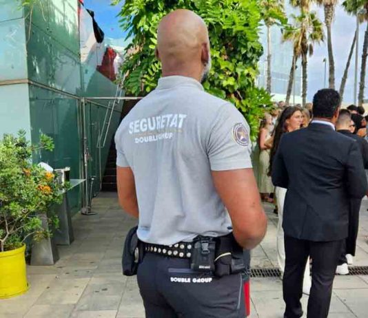 Un reloj de 100.000 € robado en el Raval acaba recuperado gracias a un descuido Un reloj de 100.000 € robado en el Raval acaba recuperado gracias a un descuido