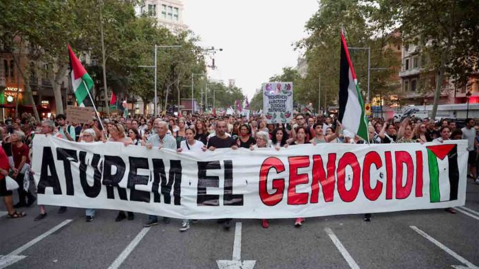 7.000 manifestantes se movilizan en Barcelona en apoyo a Palestina