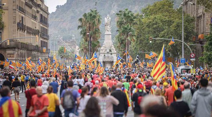 Arranca la manifestación independentista de la Diada en Barcelona Arranca la manifestación independentista de la Diada en Barcelona