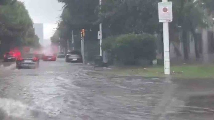 Barcelona activa el Plan Municipal de Emergencia por lluvias