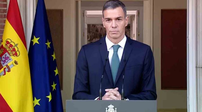 España restringe a Israel la entrada en puertos y aeropuertos España restringe a Israel la entrada en puertos y aeropuertos