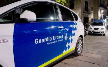 Detenido un hombre tras una agresión con arma blanca en la rambla del Raval La Guàrdia Urbana equipará todos sus vehículos con detectores de armas blancas