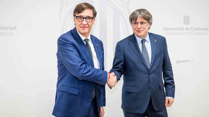 Illa y Puigdemont se reencuentran en Bruselas un año después de la investidura