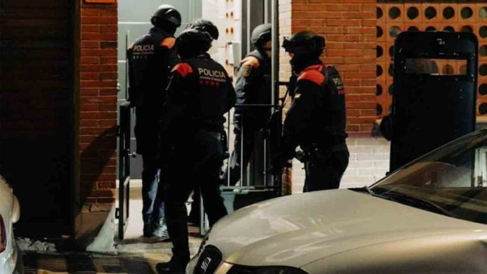 Nueva operación contra la venta de móviles robados