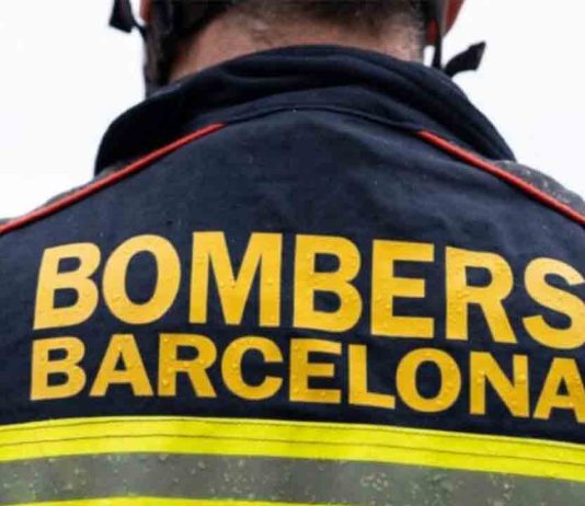 Fallece una mujer de 83 años en un incendio en Can Peguera Nuevas plazas en el Servicio de Bomberos de Barcelona