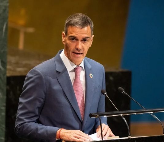 Sánchez anuncia el envío de un buque militar para apoyar a la flotilla a Gaza