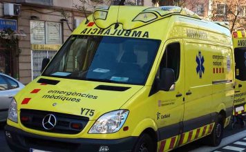 Un hombre de 77 años fallece atropellado en la Ronda Litoral de Barcelona Un hombre en estado grave tras un apuñalamiento en Trinitat Vella