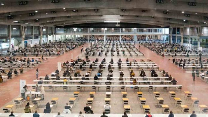 4.600 personas se presentan a las pruebas para la Guàrdia Urbana y Bomberos 4.600 personas se presentan a las pruebas para la Guàrdia Urbana y Bomberos