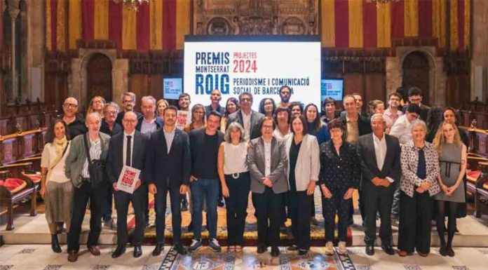 Barcelona reconoce el periodismo comprometido con los Premios Montserrat Roig Barcelona reconoce el periodismo comprometido con los Premios Montserrat Roig