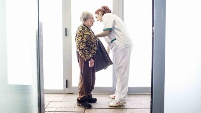 Ciutat Vella amplía recursos para casales de personas mayores