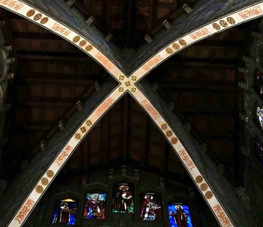 Collboni anima al vecindario del Eixample a implicarse en los nuevos espacios ciudadanos Collboni anima al vecindario del Eixample a implicarse en los nuevos espacios ciudadanos