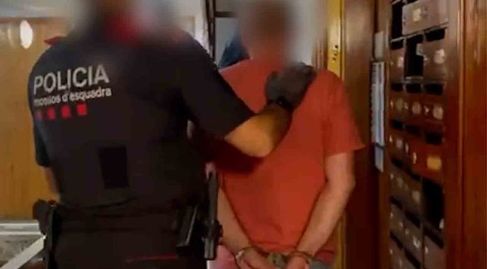 Desmantelado un grupo criminal que marcaba viviendas para cometer robos Desmantelado un grupo criminal que marcaba viviendas para cometer robos