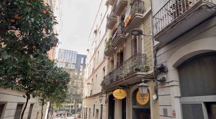 El juzgado frena un desahucio y destapa un fondo que simulaba ser pequeño tenedor El juzgado frena un desahucio y destapa un fondo que simulaba ser pequeño tenedor