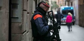 VÍDEO | 6 armas de fuego localizadas y 3 detenidos por el último tiroteo de mayo Detenida en Sant Adrià con maquinaria robada valorada en 500.000 euros