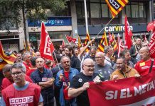 Segundo día de huelga del metal con nuevos cortes en polígonos industriales Segundo día de huelga del metal con nuevos cortes en polígonos industriales