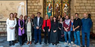 Barcelona crea la Mesa Interdepartamental del Pueblo Gitano Barcelona crea la Mesa Interdepartamental del Pueblo Gitano