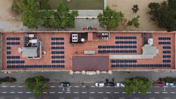 Barcelona impulsa la energía solar en Horta-Guinardó con instalaciones fotovoltaicas