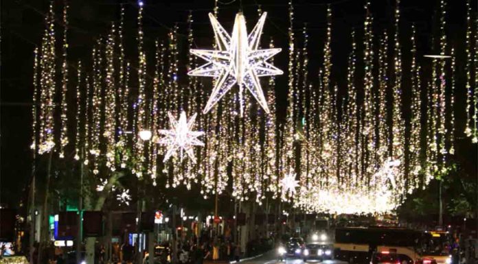Barcelona se prepara para una Navidad 2025 con más luz y música coral Barcelona se prepara para una Navidad 2025 con más luz y música coral