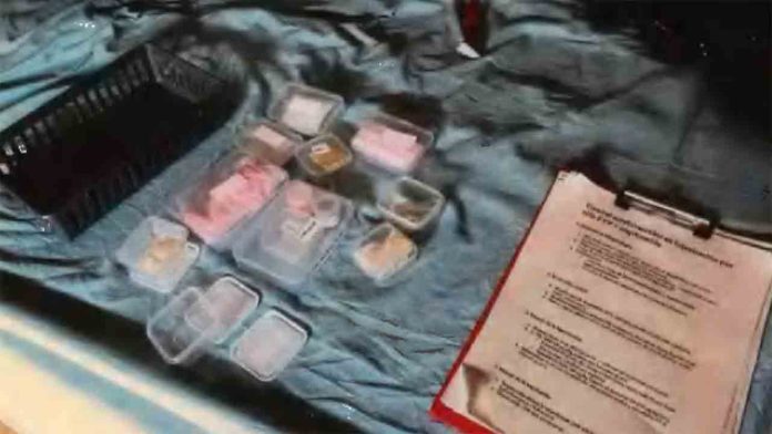 Detenido un supuesto médico que inyectaba drogas en Ciutat Vella Detenido un supuesto médico que inyectaba drogas en Ciutat Vella