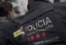 Detienen en Sant Martí a una mujer que trasladaba a menores migrantes al norte de Europa Detienen en Sant Martí a una mujer que trasladaba a menores migrantes al norte de Europa