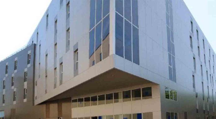 El Conservatorio del Liceu despide al profesor tras la investigación por tocamientos El Conservatorio del Liceu despide al profesor tras la investigación por tocamientos