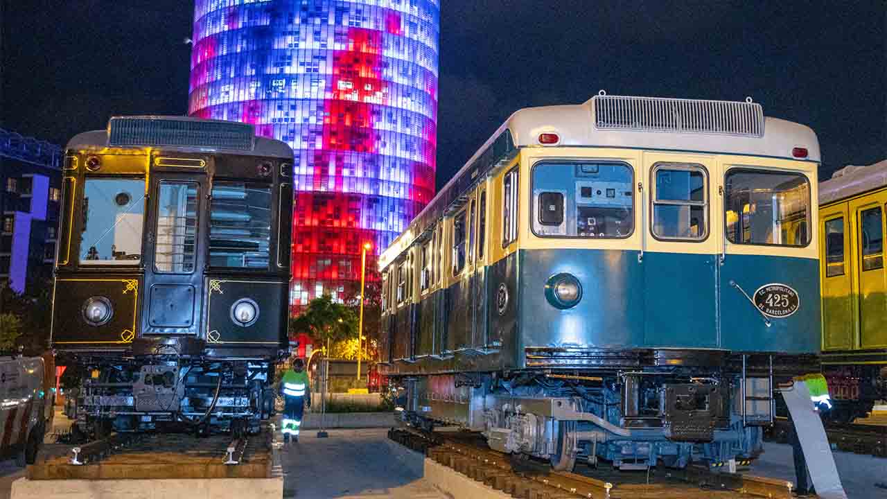 Barcelona abre la exposición “Los trenes del centenario” en La Farinera del Clot 1 Barcelona abre la exposición “Los trenes del centenario” en La Farinera del Clot