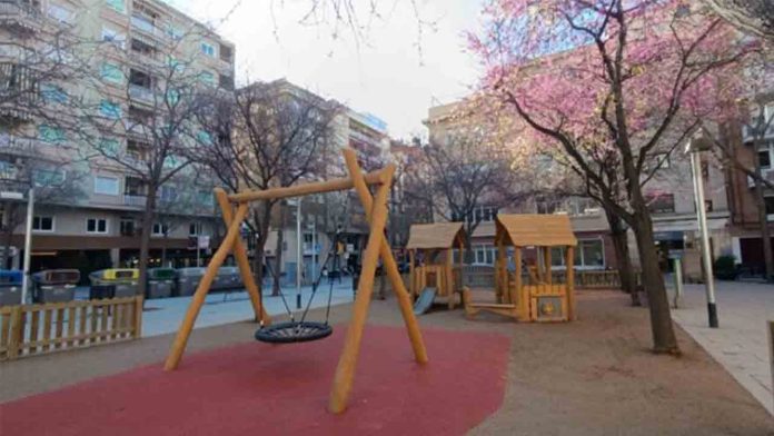 Finaliza la rehabilitación de 30 áreas de juego infantil dentro del Pla Endreça Finaliza la rehabilitación de 30 áreas de juego infantil dentro del Pla Endreça