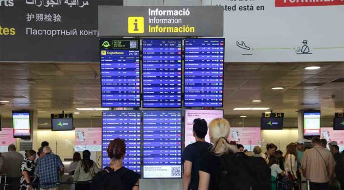 Las intensas lluvias provocan cancelaciones y demoras en el aeropuerto de Barcelona Las intensas lluvias provocan cancelaciones y demoras en el aeropuerto de Barcelona