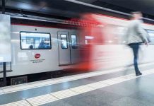 Más de 4.500 visitantes disfrutan de los trenes históricos del metro de Barcelona Más de 4.500 visitantes disfrutan de los trenes históricos del metro de Barcelona