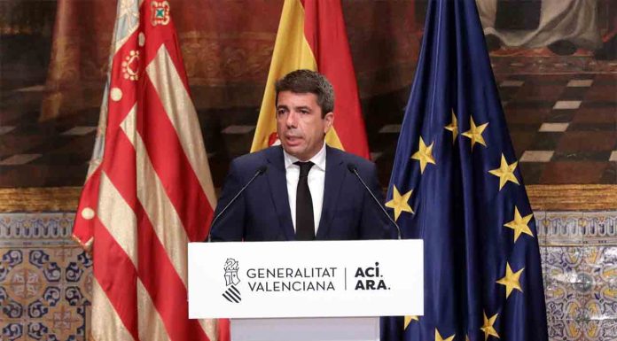 Mazón anuncia su dimisión tras un año marcado por la DANA y la presión política Mazón anuncia su dimisión tras un año marcado por la DANA y la presión política