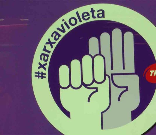 Señal internacional de ayuda contra la violencia machista Señal internacional de ayuda contra la violencia machista