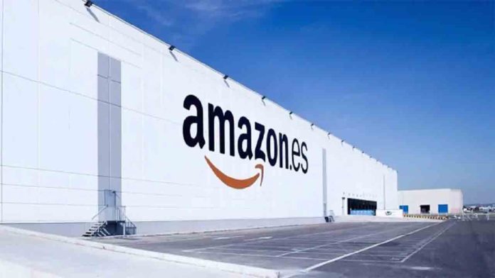 Amazon pacta con los sindicatos un ERE de 791 despidos en Barcelona Amazon pacta con los sindicatos un ERE de 791 despidos en Barcelona