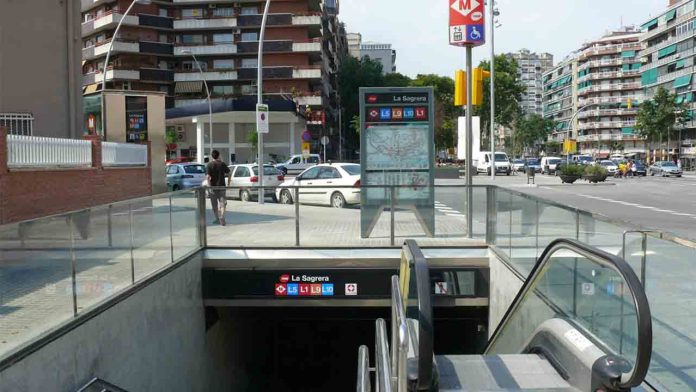 Apuñalamiento en la estación de La Sagrera-Meridiana en plena hora punta Apuñalamiento en la estación de La Sagrera-Meridiana en plena hora punta