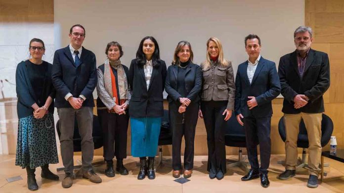 Barcelona refuerza su compromiso con los derechos humanos