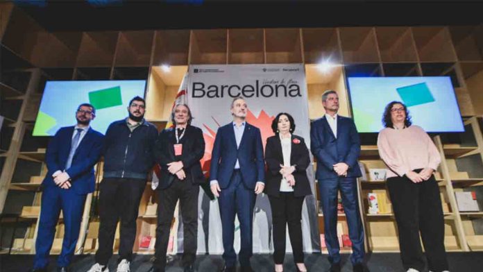 Reconocimiento cultural desde Barcelona a Marisol Schulz Reconocimiento cultural desde Barcelona a Marisol Schulz